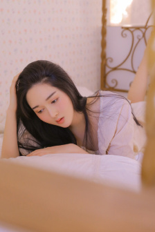 小兔子被蛇用两根WRITEAS